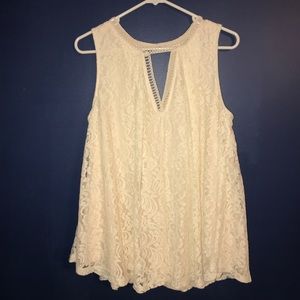 Off White Umgee Lace Sleeveless Top
